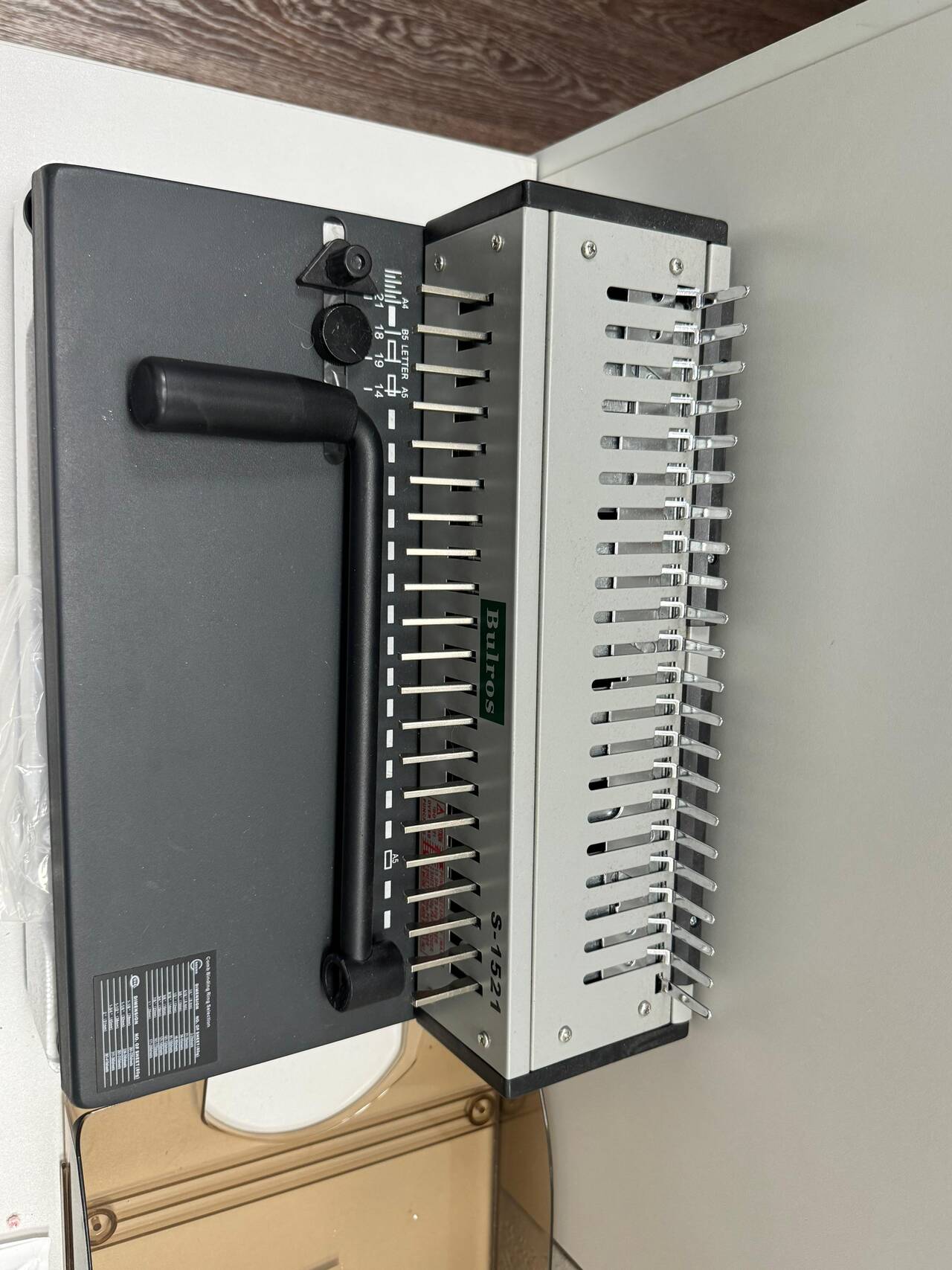 Брошюровщик Bulros S-1521 (10216170/060920/0230208/,КИТАЙ) в Москве фото 2 Бытовая электроника Москва