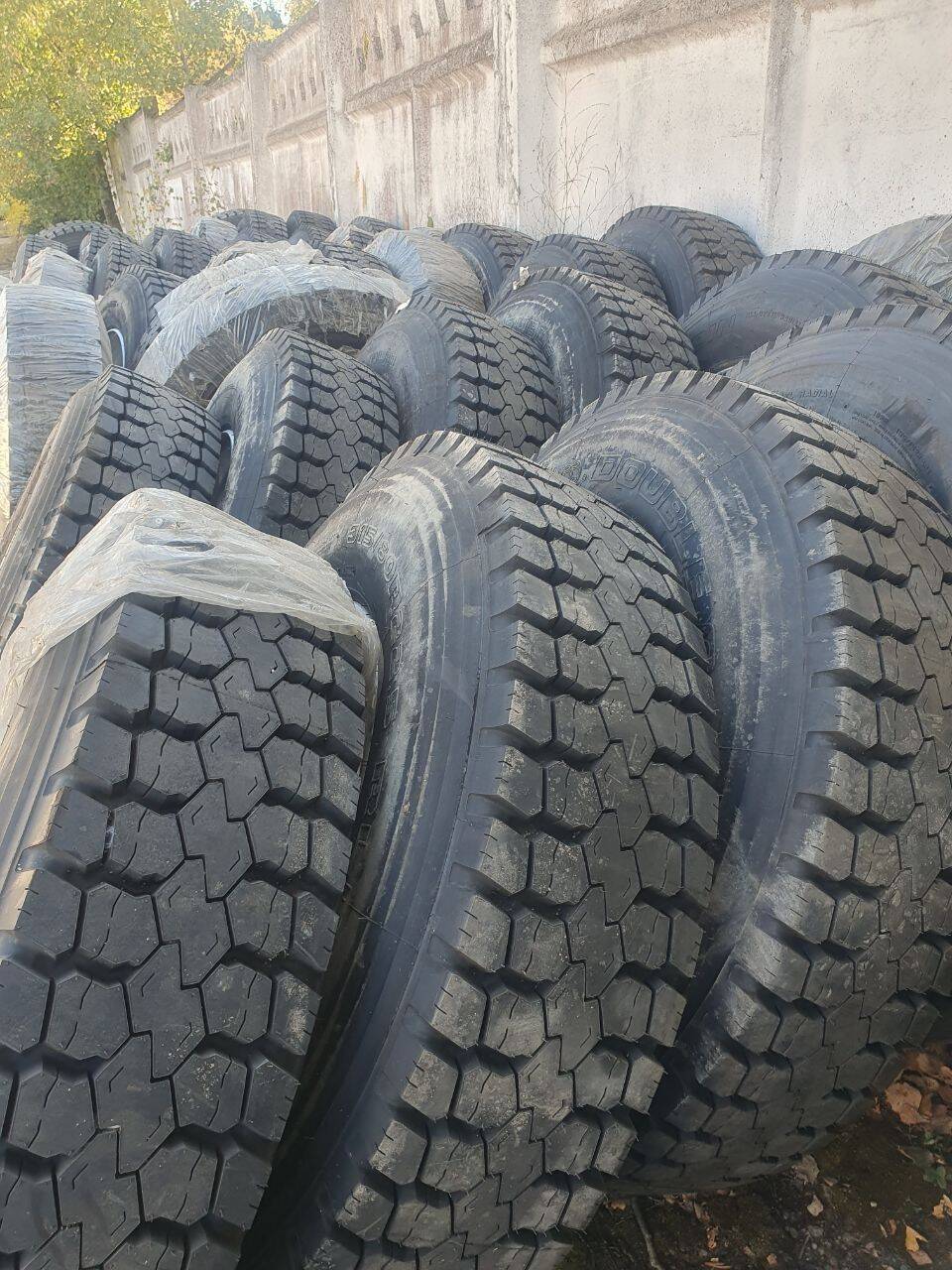  КОЛЁСА В СБОРЕ!!! 315/80R22.5 DoubleCoin RLB200+ в Москве фото 2 Транспорт Москва