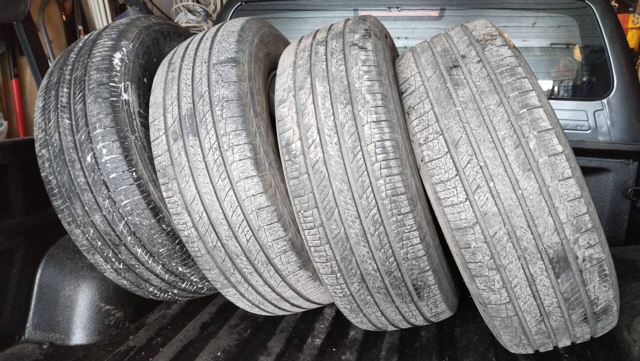 Hankook Dynapro HP2 265/65 R17 Hankook Dynapro HP2 265/65 R17
