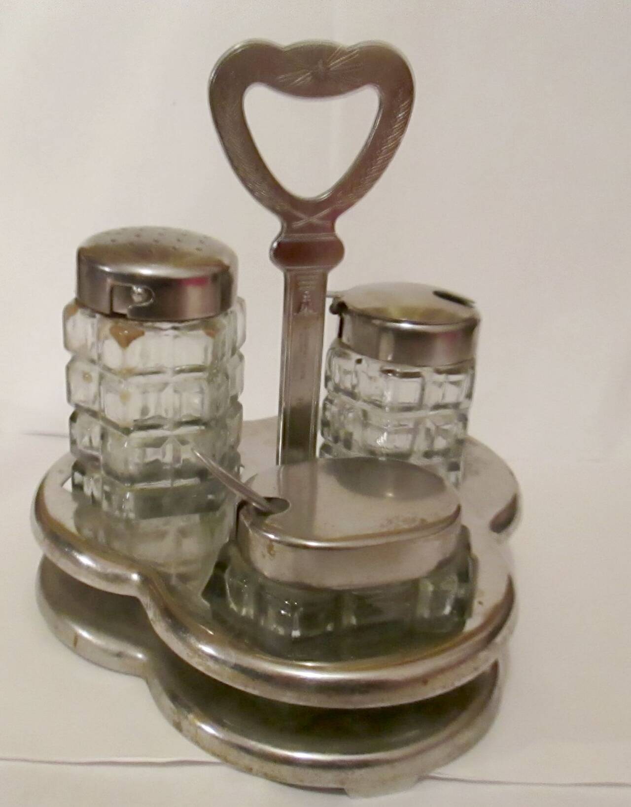 Набор для специй на подставке, СССР, 1960-70гг Набор для специй на подставке, СССР, 1960-70гг