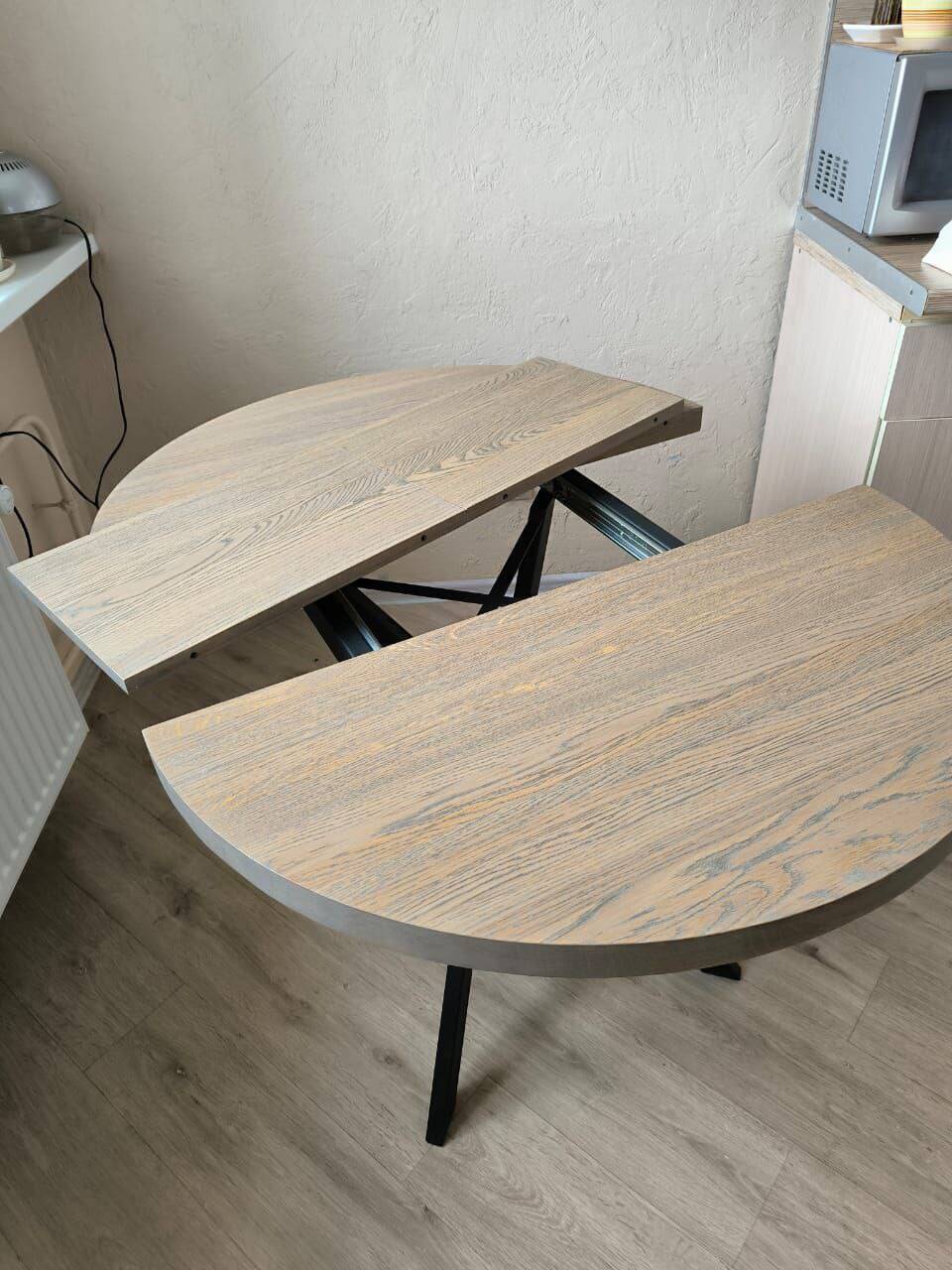 Стол круглый в Санкт-Петербурге фото 4 Для дома и дачи Санкт-Петербург Стол круглый в Санкт-Петербурге фото 4 Для дома и дачи Санкт-Петербург