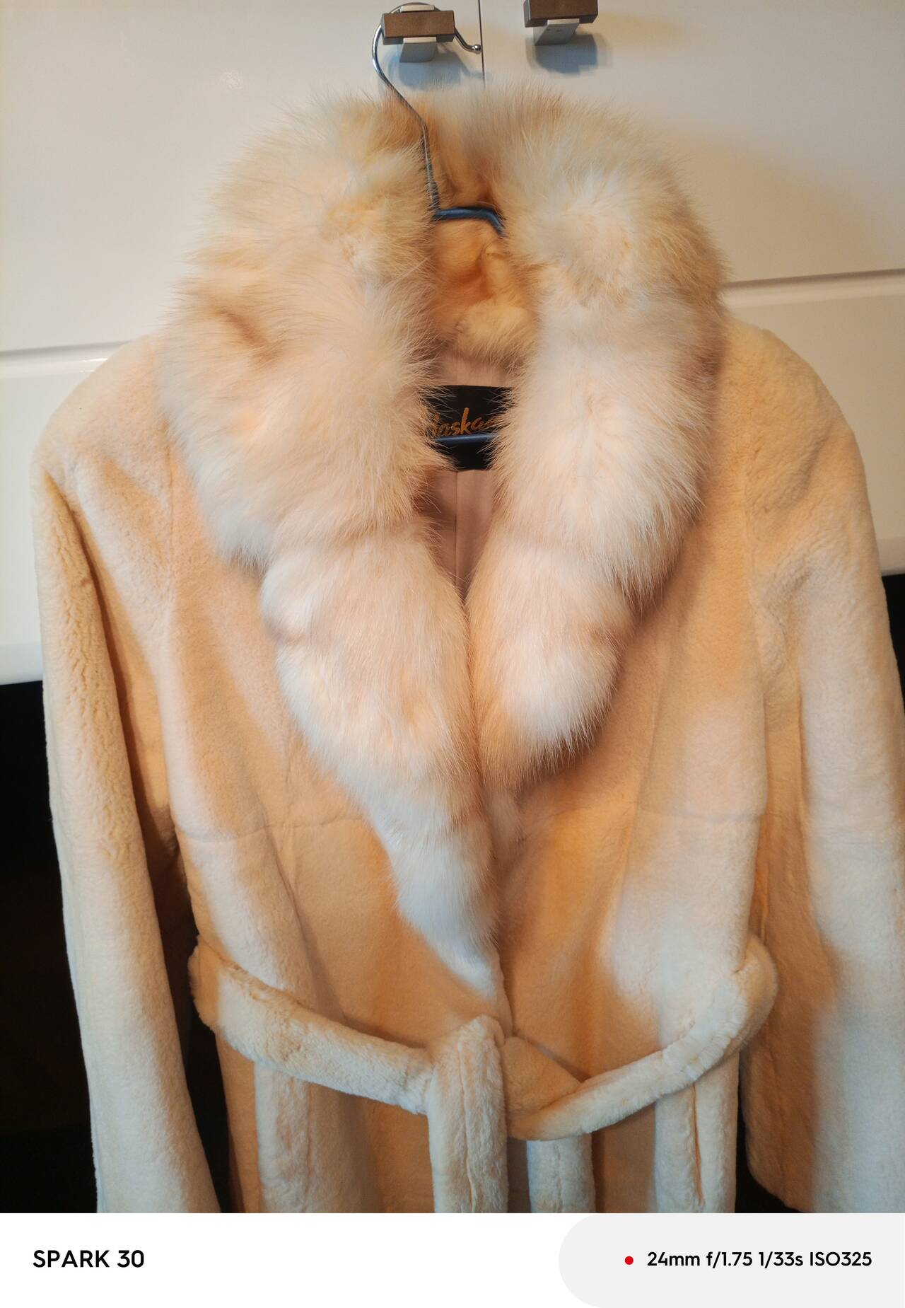 Шуба из натурального меха в Химах фото 3 Личные вещи Химки