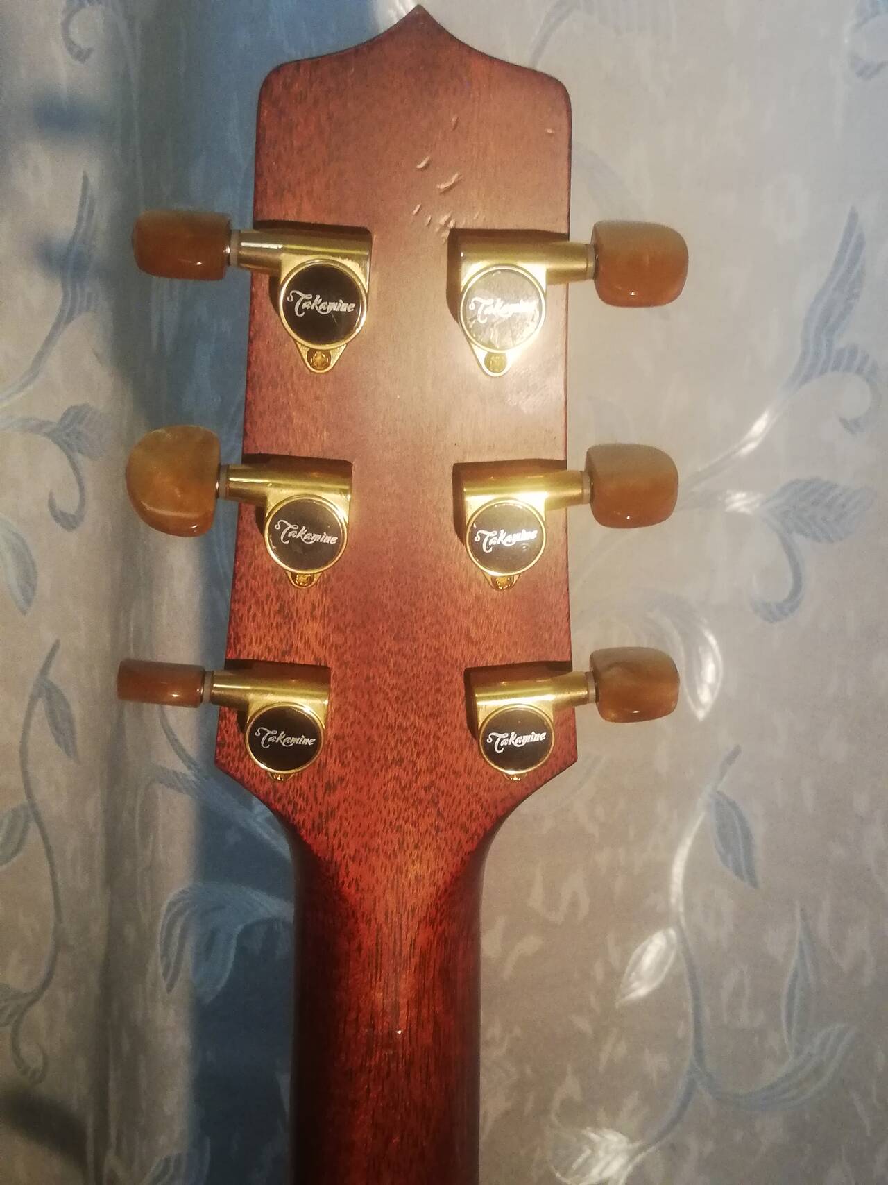 Продаю электроакустическую гитару:  TAKAMINE PRO SERIES 3 P3 NC (2017) с жёстким кейсом в Москве фото 6 Увлечения и отдых Москва