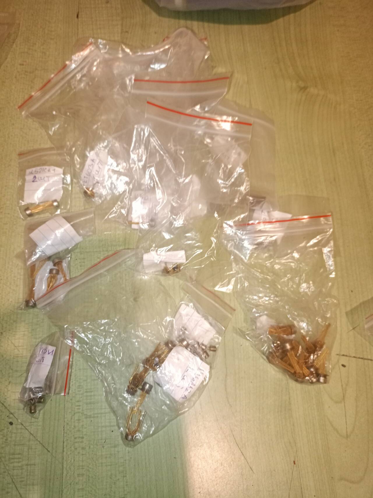 Радиодетали в Москве фото 2 Бытовая электроника Москва