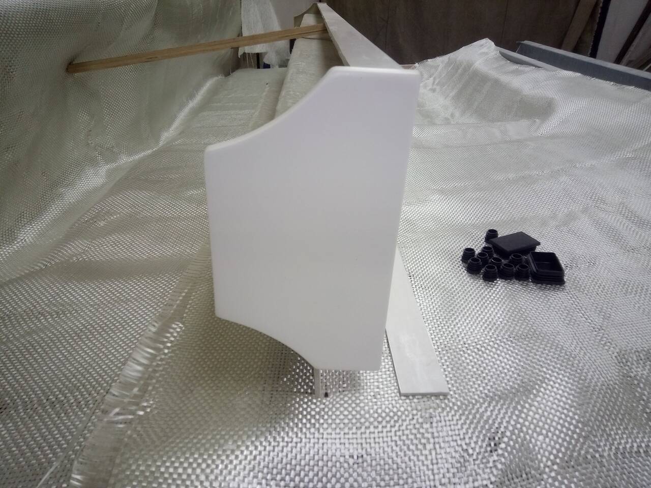 Задний брус противоподкатный отбойник из стеклопластика для спецтехники в Нижнем Новгороде фото 3 Транспорт Нижний Новгород Задний брус противоподкатный отбойник из стеклопластика для спецтехники в Нижнем Новгороде фото 3 Транспорт Нижний Новгород