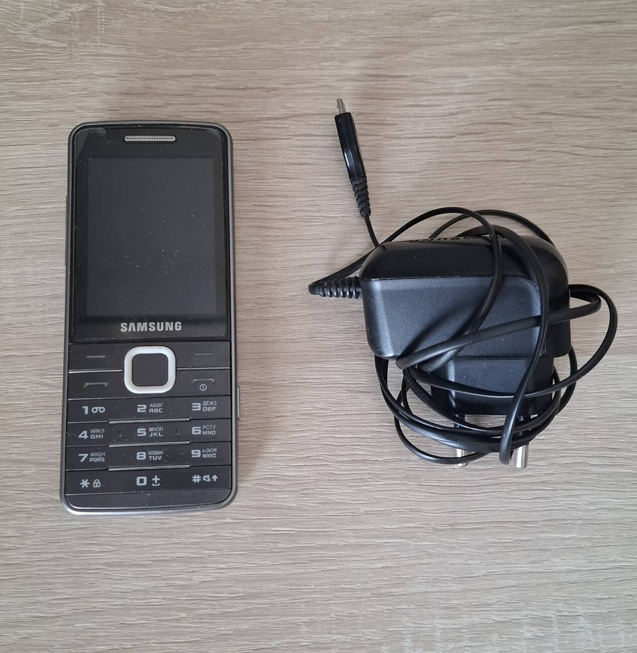 Продам телефон Samsung GT-S5610 в Симферополе фото 4 Бытовая электроника Симферополь