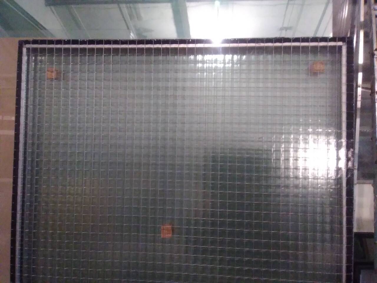 Армированный стеклопакет, изготовление в двери, окна