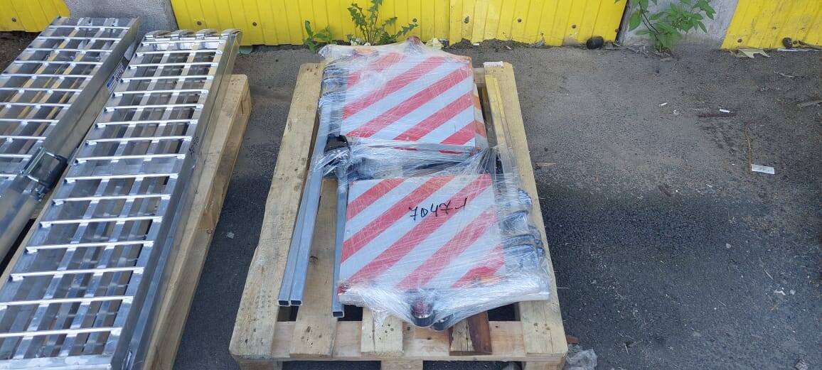 Опознавательный знак «Крупногабаритный груз»  в Санкт-Петербурге фото 3 Транспорт Санкт-Петербург