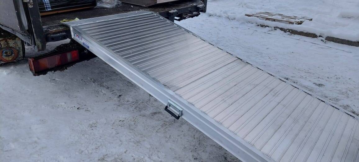 Мост погрузочный алюминиевый 400 кг   в Москве фото 2 Транспорт Москва