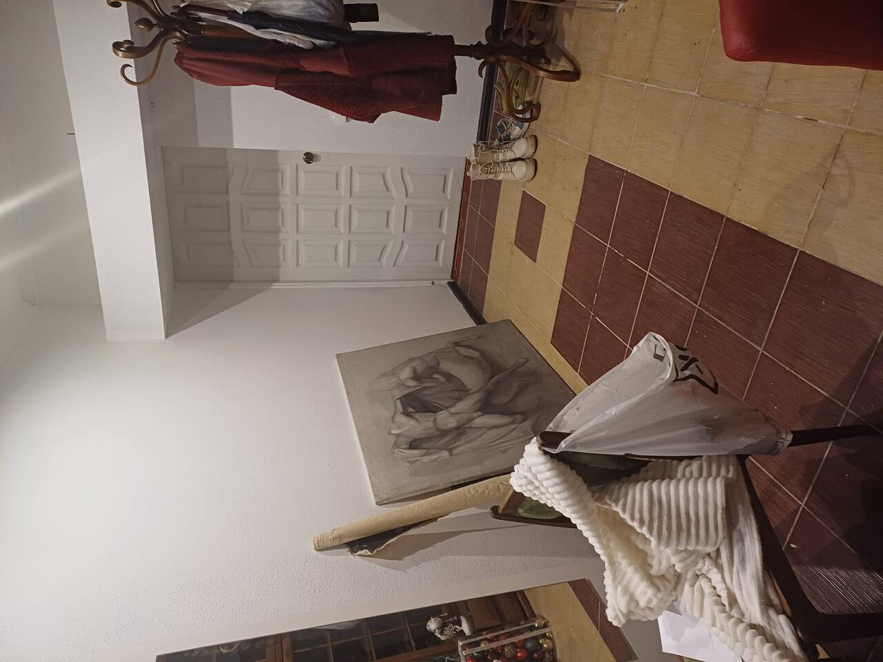 Ищу соседку