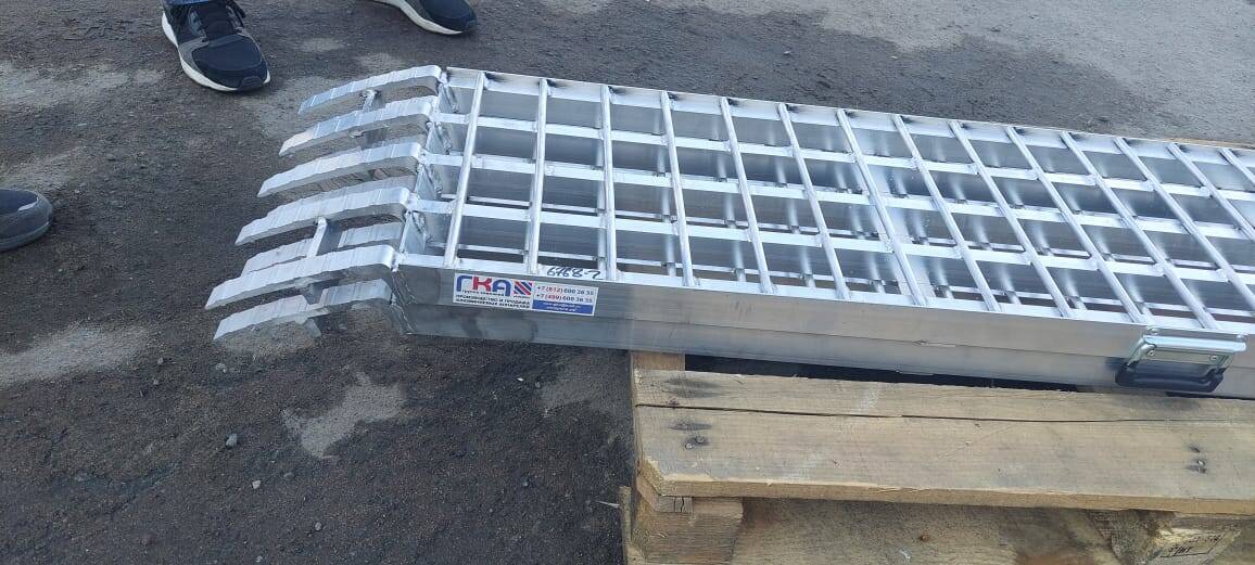 Аппарели алюминиевые 2500 мм до 1400 кг  в Москве фото 5 Транспорт Москва