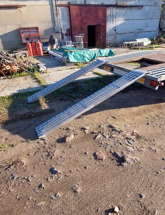 Аппарели алюминиевые 2500 мм до 1400 кг  в Москве фото 1 Транспорт Москва