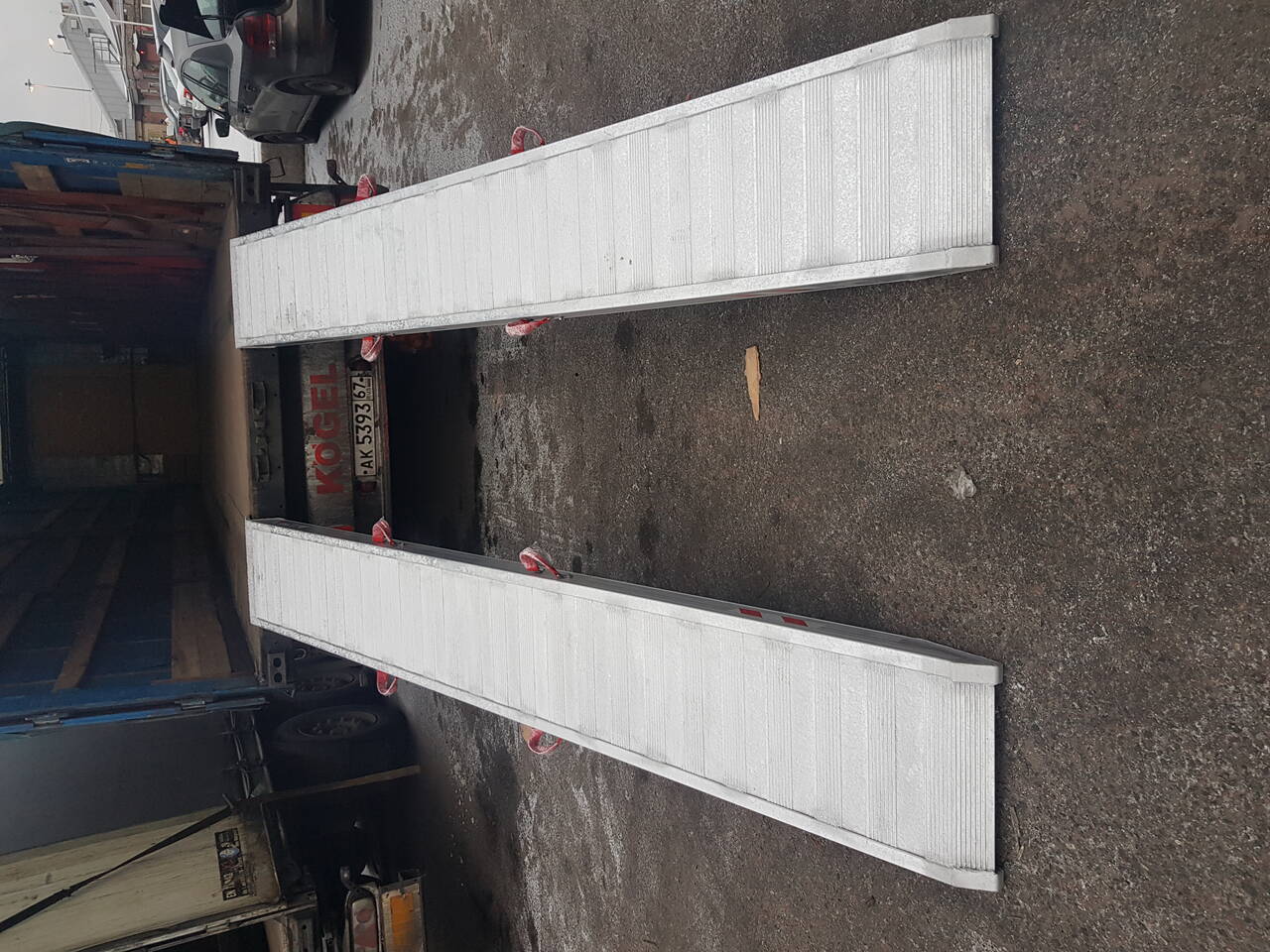 Аппарели для погрузки автомобиля  в Москве фото 1 Транспорт Москва