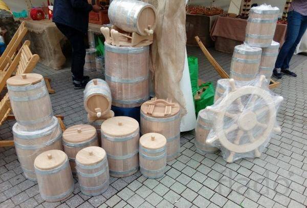 Дубовые бочки и кадки Дубовые бочки и кадки