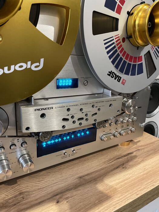 Катушечный магнитофон Pioneer RT-909 в Великом Новгороде фото 2 Бытовая электроника Великий Новгород