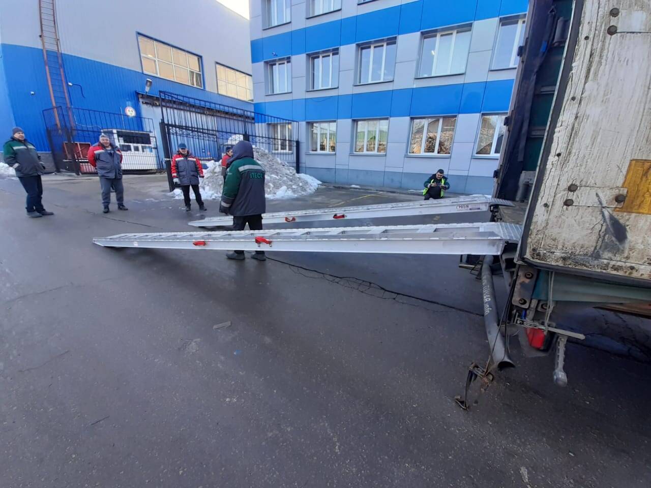 Аппарели 3 метра, 5000 кг, от производителя   в Москве фото 2 Транспорт Москва