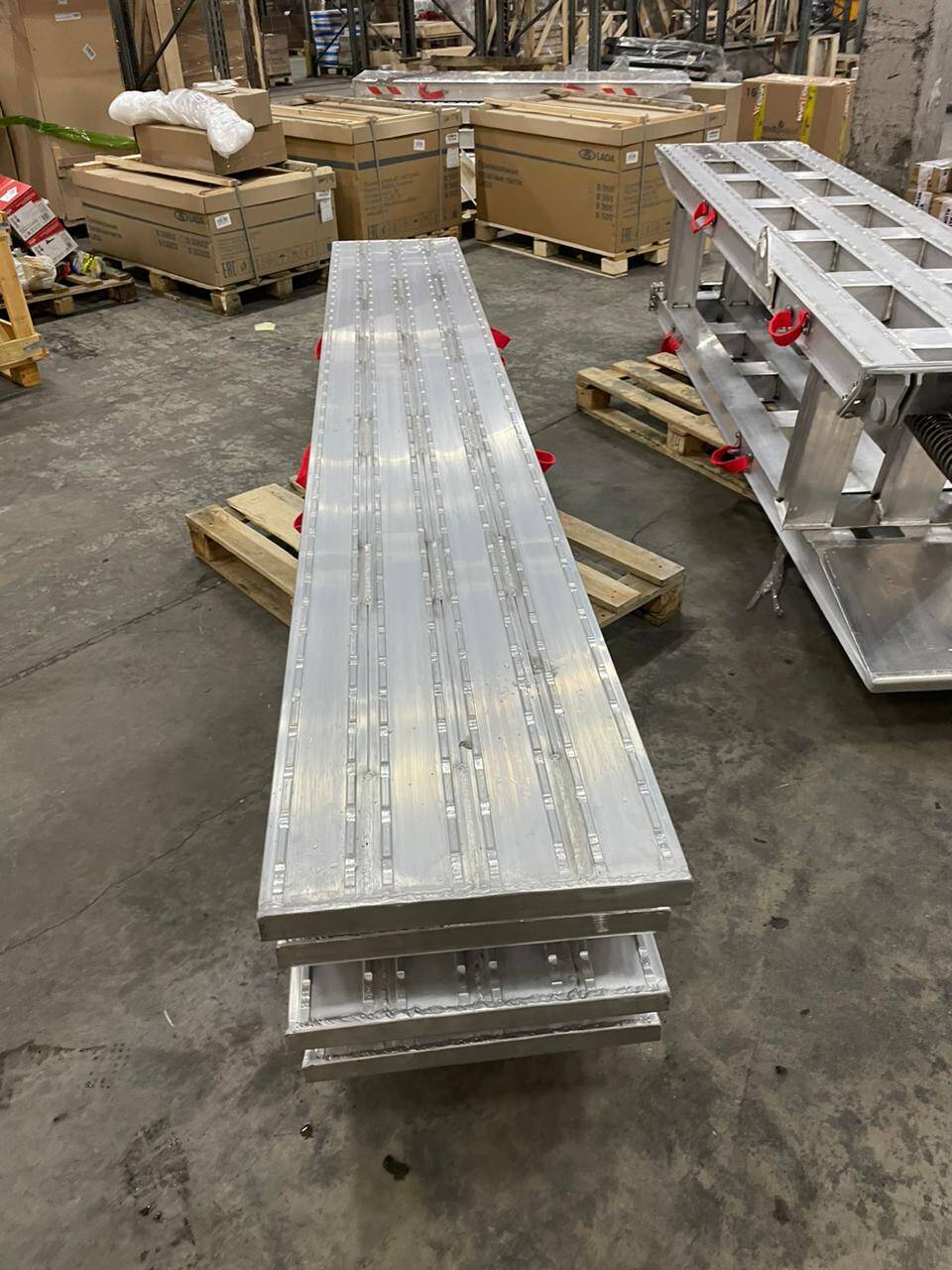 Аппарели из алюминия производство  в Москве фото 1 Транспорт Москва