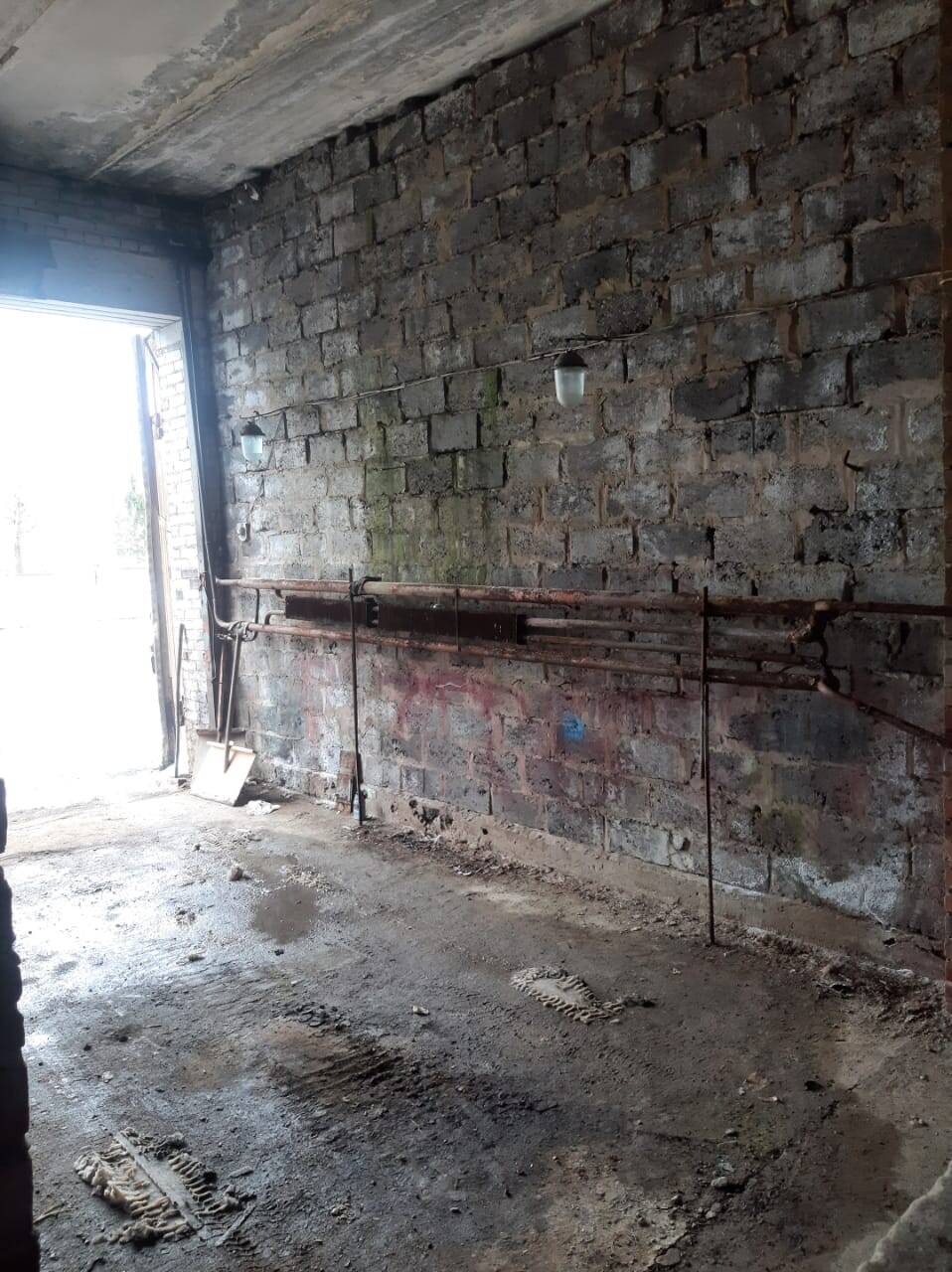 Часть здания гаража площадью 85 кв.м. в Тихвине фото 3 Недвижимость Тихвин Часть здания гаража площадью 85 кв.м. в Тихвине фото 3 Недвижимость Тихвин