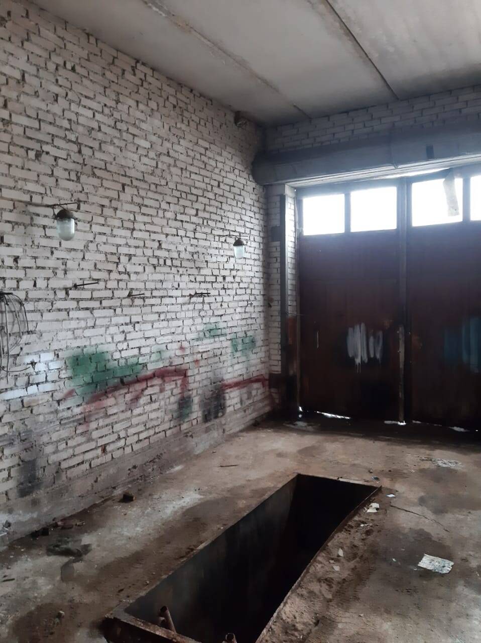 Часть здания гаража площадью 85 кв.м. в Тихвине фото 5 Недвижимость Тихвин Часть здания гаража площадью 85 кв.м. в Тихвине фото 5 Недвижимость Тихвин