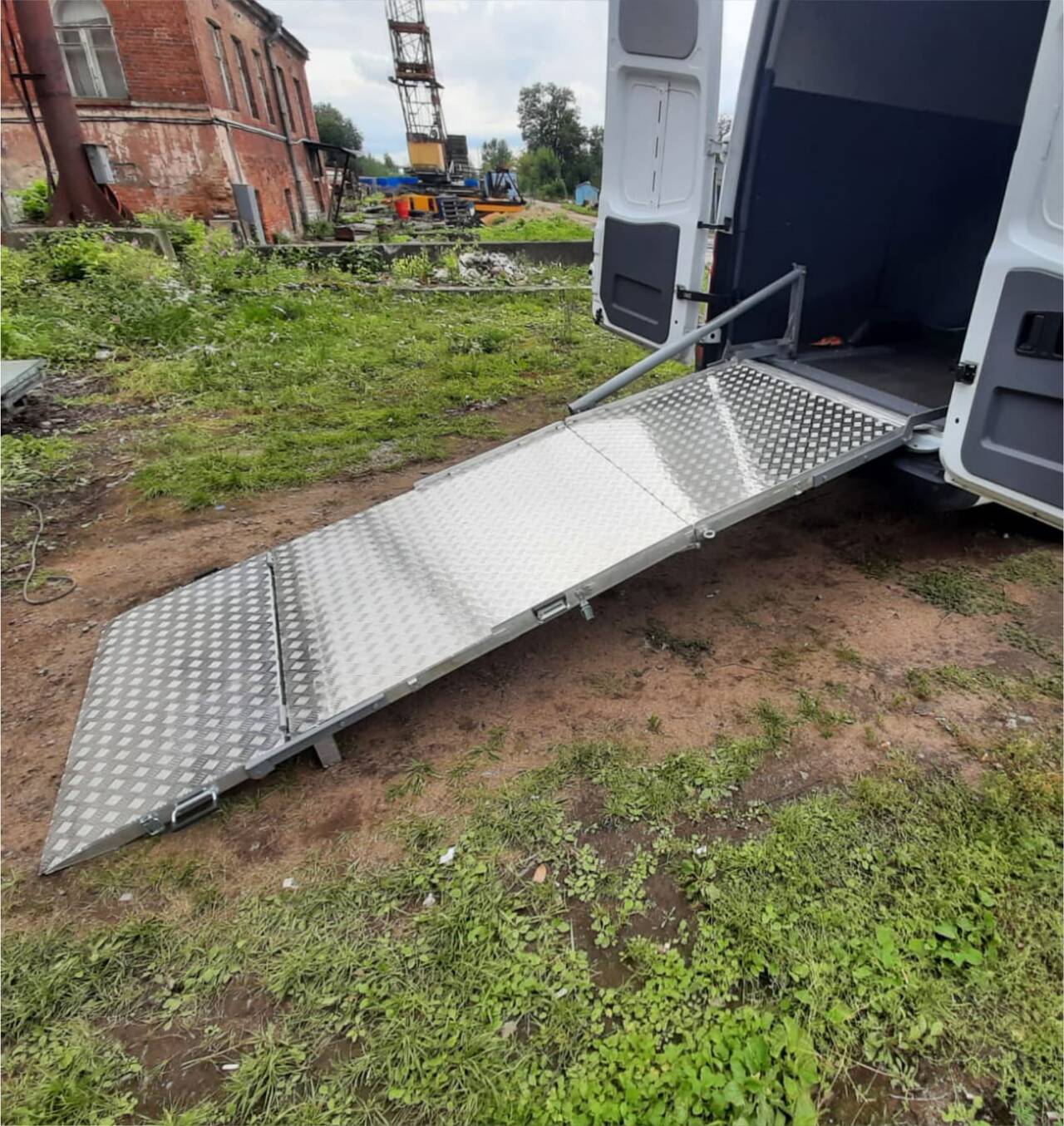 Мост погрузочный складной для погрузки в газель  в Краснодаре фото 2 Транспорт Краснодар