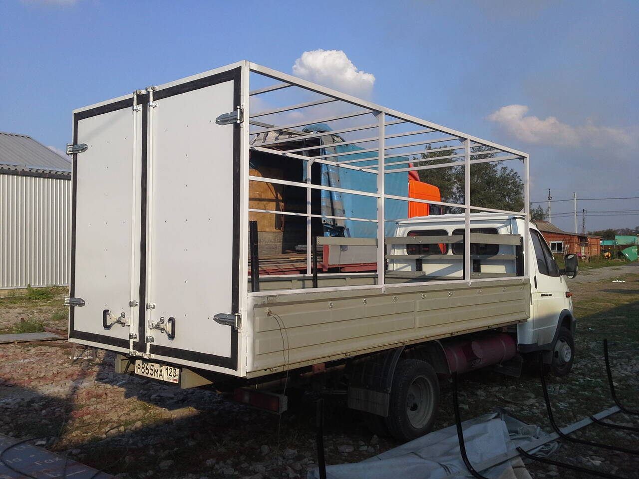 Задние ворота на газель