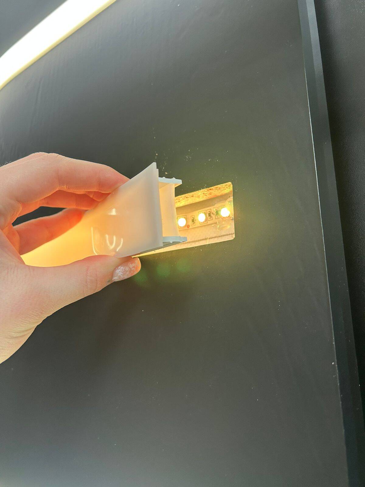 Гибкий профиль для светодиодной ленты в Москве фото 2 Для дома и дачи Москва