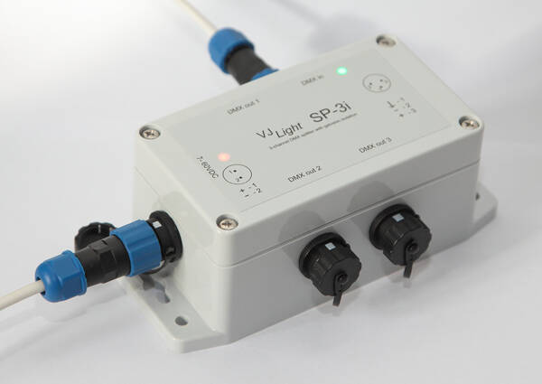 IP68 (IP67) DMX сплиттер 3 выхода с двойной гальванической развязкой и индикаторами в Москве фото 3 Для дома и дачи Москва