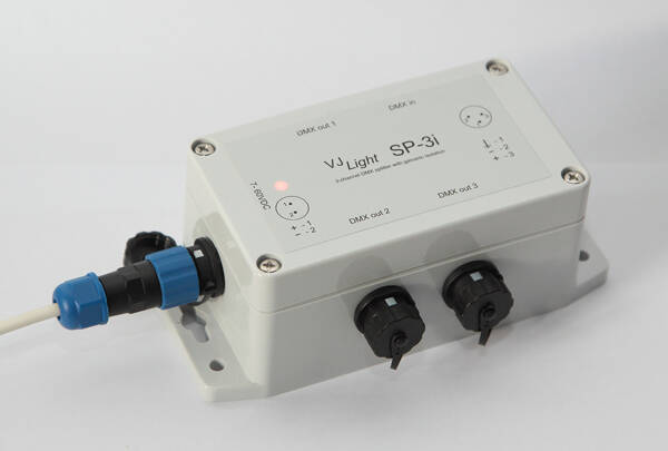 IP68 (IP67) DMX сплиттер 3 выхода с двойной гальванической развязкой и индикаторами в Москве фото 6 Для дома и дачи Москва