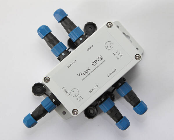 IP68 (IP67) DMX сплиттер 3 выхода с двойной гальванической развязкой и индикаторами в Москве фото 7 Для дома и дачи Москва