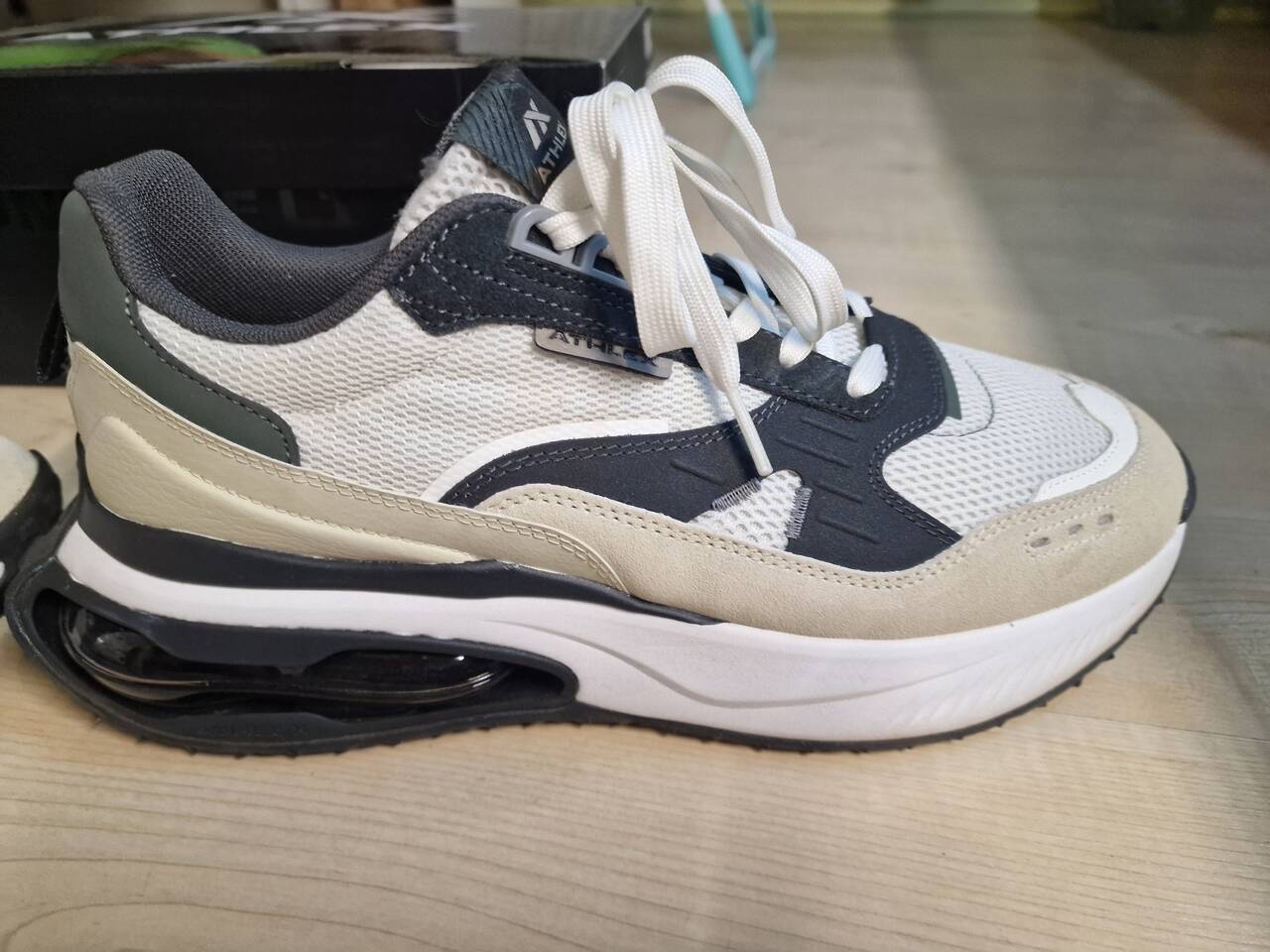 Кроссовки мужские в Москве фото 6 Личные вещи Москва Кроссовки мужские в Москве фото 6 Личные вещи Москва