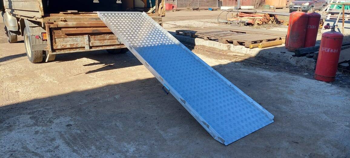 Мост погрузочный алюминиевый от производителя&nbsp;ГКА 5.400.80.4/2КМБ  в Екатеринбурге фото 4 Транспорт Екатеринбург