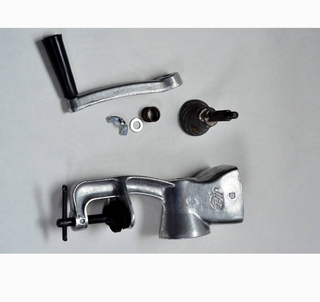 Мельница для муки .Мельничка с каменными жерновами.Мукомолка в Белгороде фото 3 Для дома и дачи Белгород