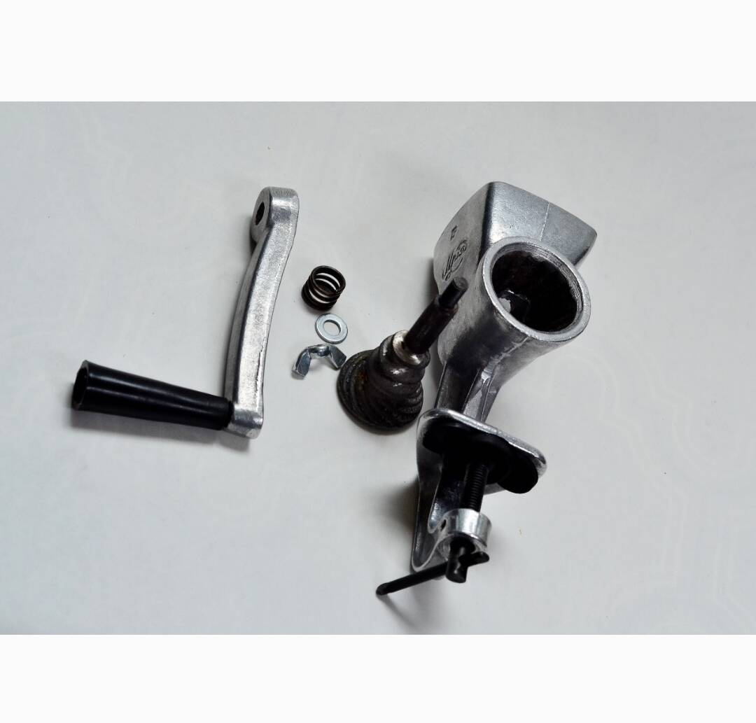 Мельница для муки .Мельничка с каменными жерновами.Мукомолка в Белгороде фото 7 Для дома и дачи Белгород