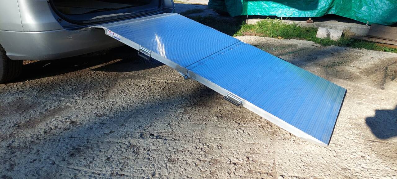 Мост погрузочный складной для склада в Курске фото 3 Транспорт Курск