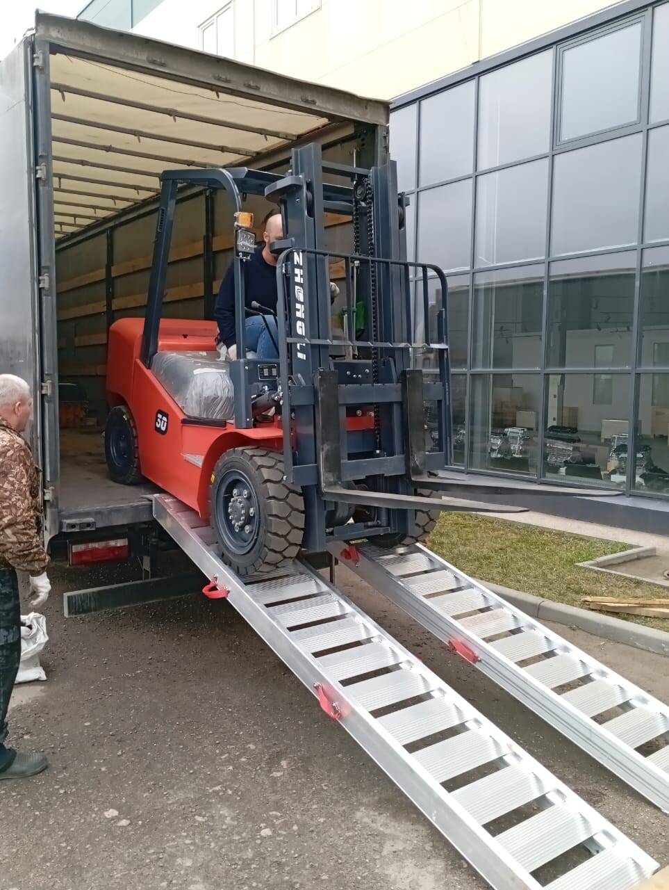 Аппарели для минипогрузчика 