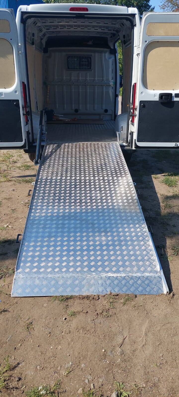 Трап алюминиевый складной стационарный в Калуге фото 4 Транспорт Калуга Трап алюминиевый складной стационарный в Калуге фото 4 Транспорт Калуга