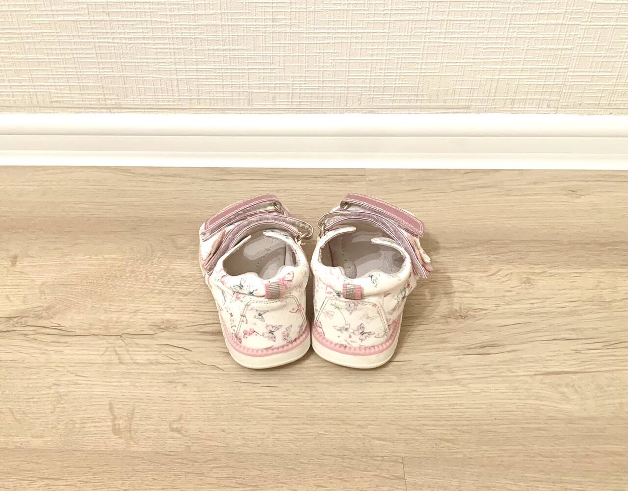 Детские сандалии для девочек, 25 размер в Санкт-Петербурге фото 4 Личные вещи Санкт-Петербург