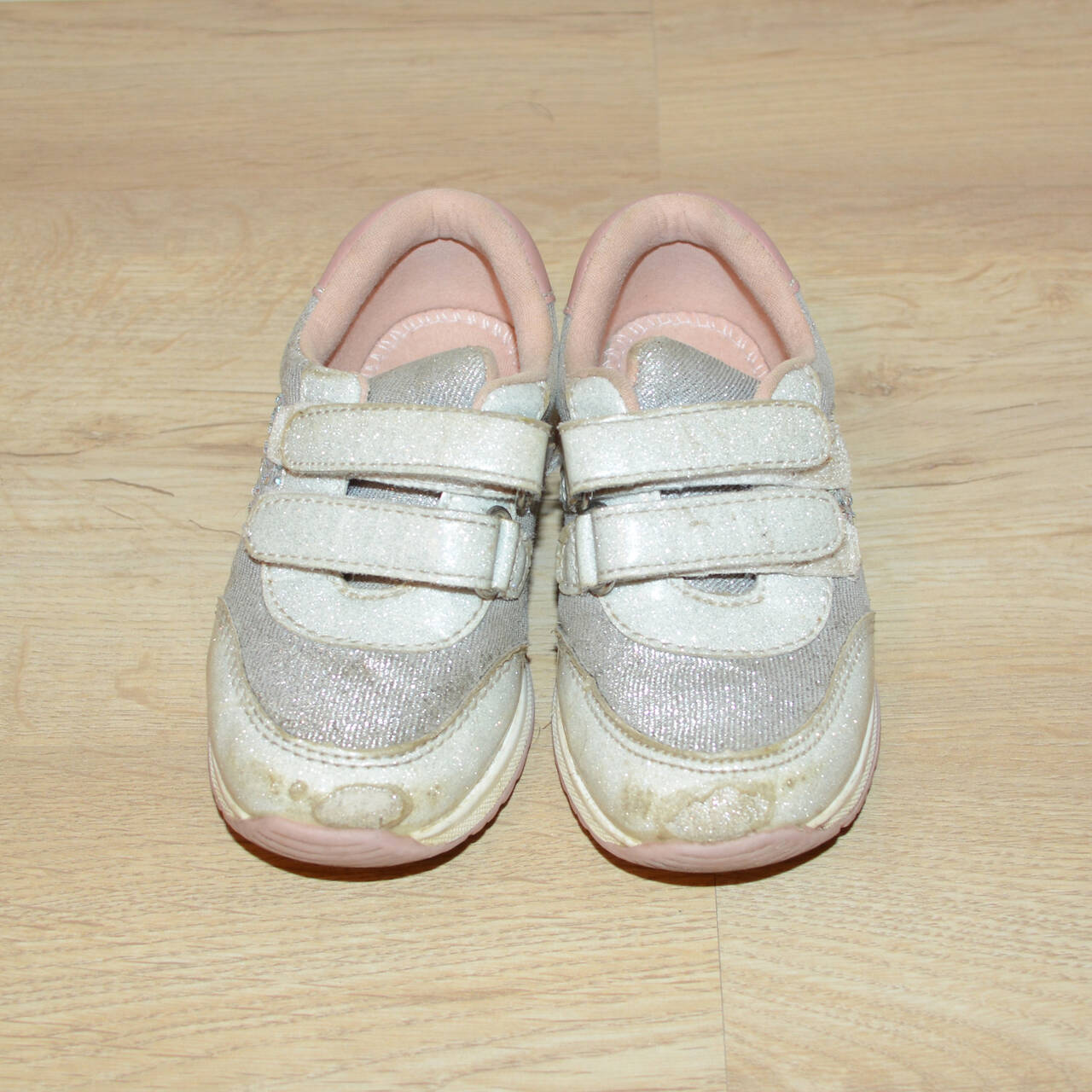 Кроссовки на девочку, 25 размер в Санкт-Петербурге фото 3 Личные вещи Санкт-Петербург