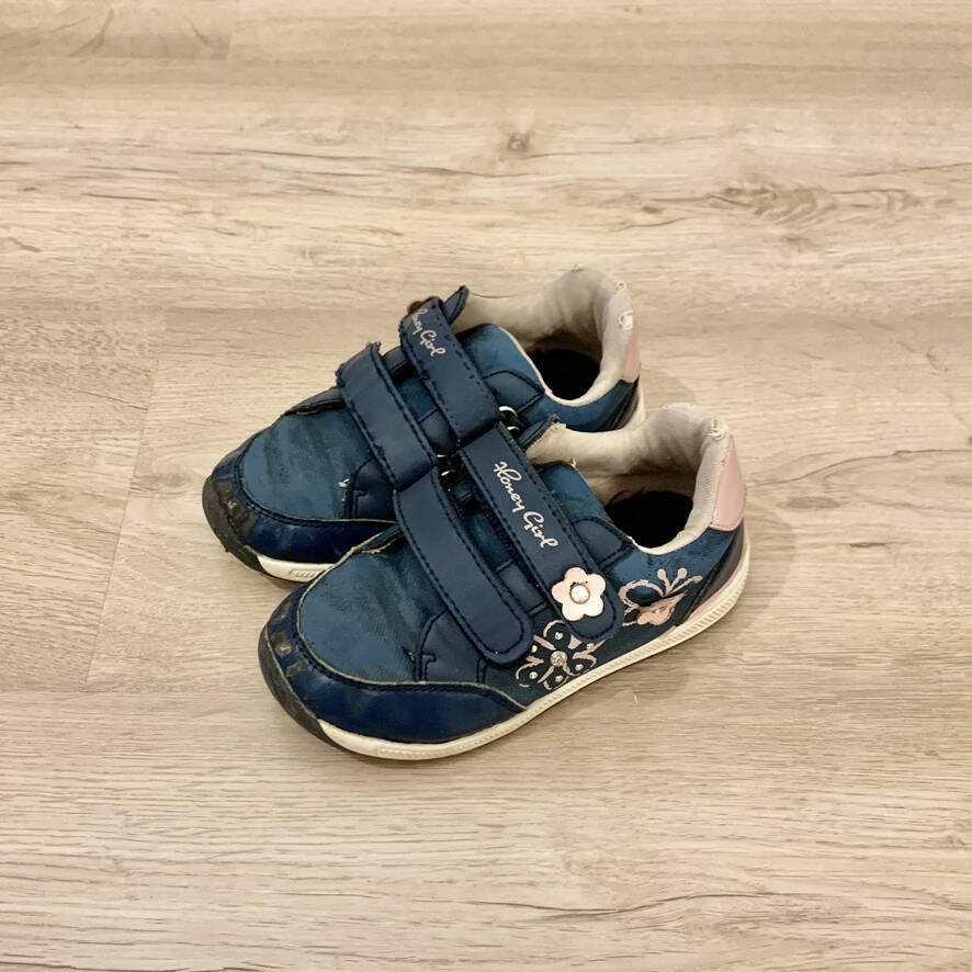 Полуботинки-кроссовки на девочку, размер - 26 в Санкт-Петербурге фото 5 Личные вещи Санкт-Петербург