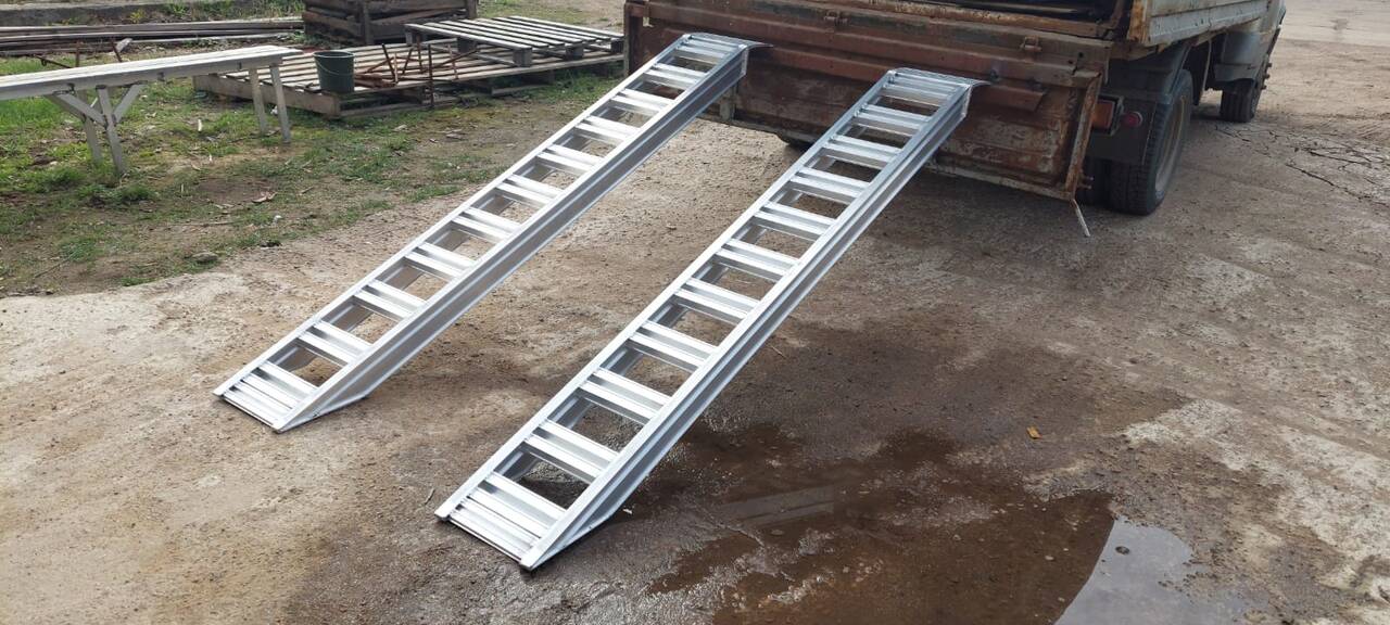 Аппарели для грузовиков 1800 кг  