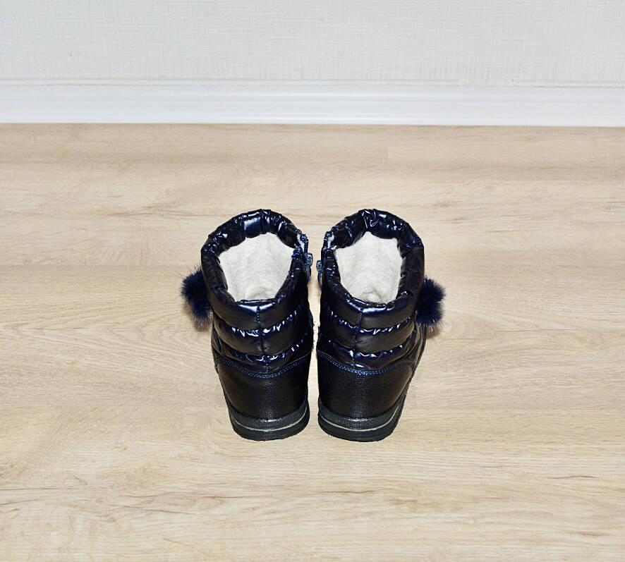 Детские зимние ботинки-дутики для девочки, 27 размер в Санкт-Петербурге фото 5 Личные вещи Санкт-Петербург