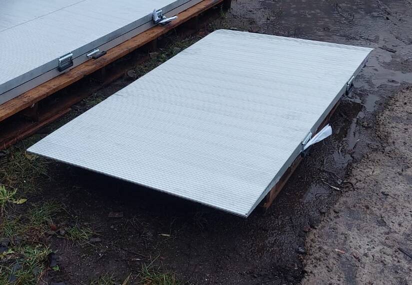 Погрузочное оборудование для склада от производителя 