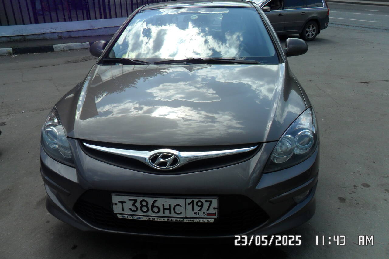 продажа автомобиля в Москве фото 2 Транспорт Москва