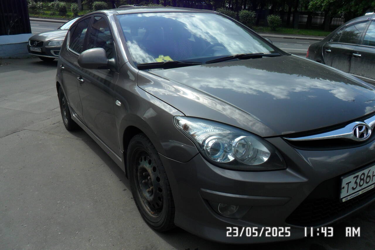 продажа автомобиля в Москве фото 5 Транспорт Москва