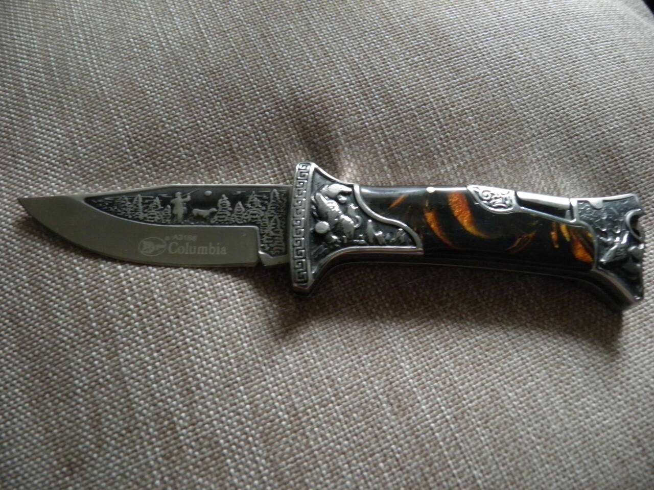 Нож складной туристический с чехлом