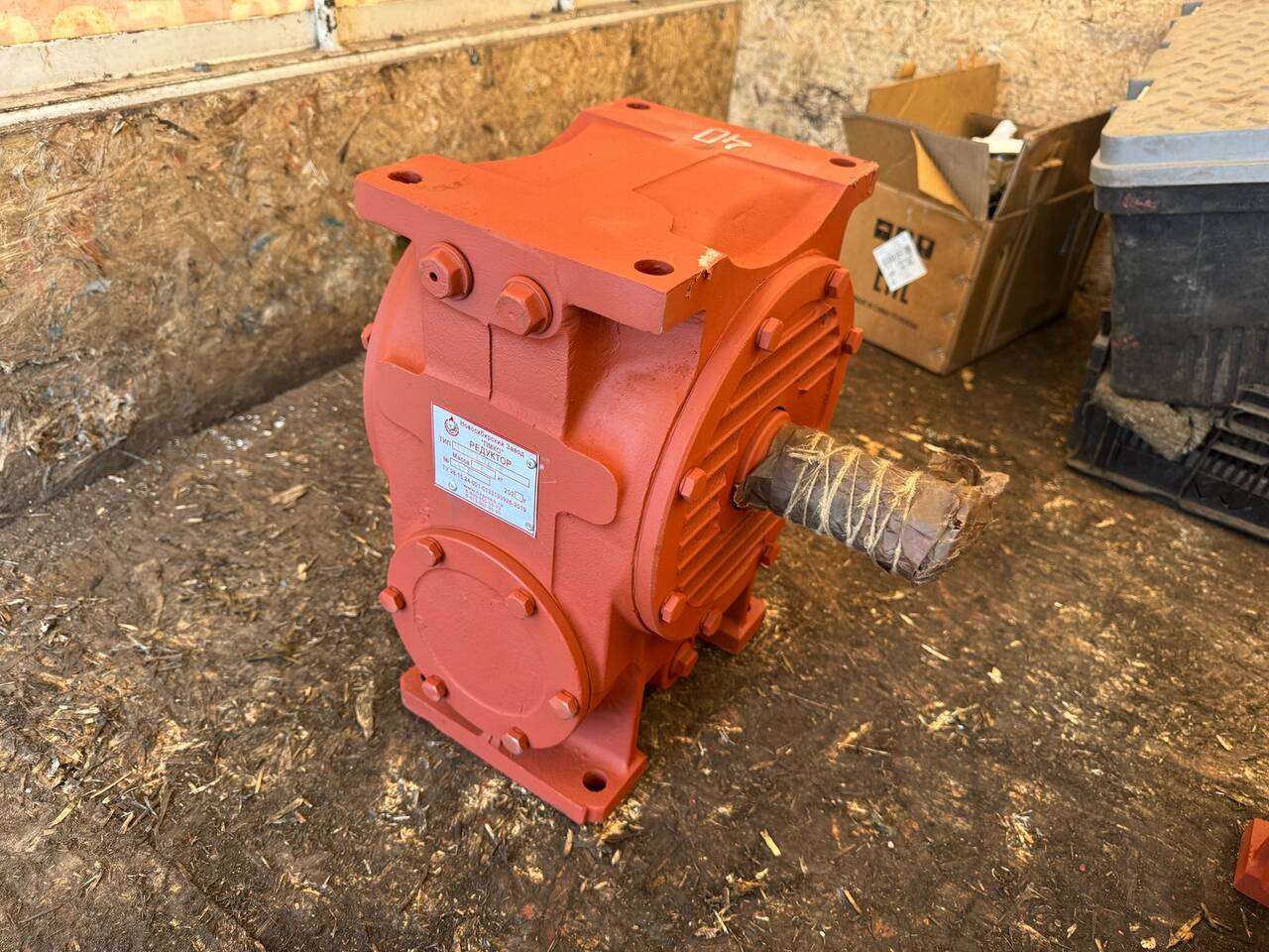 Редукторы червячные, цилиндрические, специальные, импортные в Новосибирске фото 2 Бытовая электроника Новосибирск Редукторы червячные, цилиндрические, специальные, импортные в Новосибирске фото 2 Бытовая электроника Новосибирск