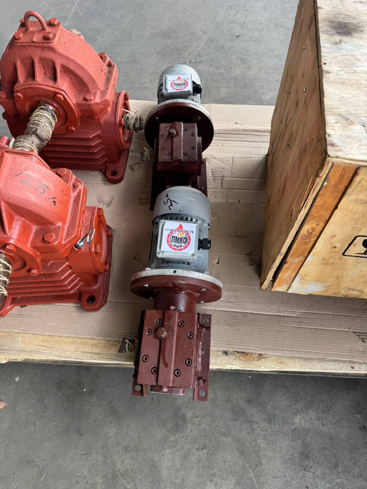 Редукторы червячные, цилиндрические, специальные, импортные в Новосибирске фото 4 Бытовая электроника Новосибирск Редукторы червячные, цилиндрические, специальные, импортные в Новосибирске фото 4 Бытовая электроника Новосибирск