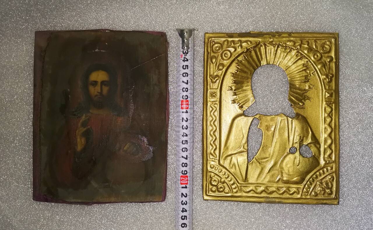 Старинная икона: Господь Вседержитель. Оклад. Киот в Ростове-на-Дону фото 4 Для дома и дачи Ростов-на-Дону Старинная икона: Господь Вседержитель. Оклад. Киот в Ростове-на-Дону фото 4 Для дома и дачи Ростов-на-Дону