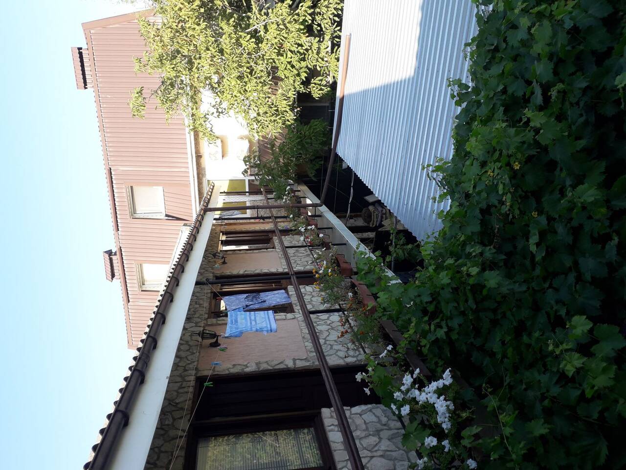 Продается Дом и пансионат в тихом районе г Феодосии в Феодосии фото 4 Недвижимость Феодосия Продается Дом и пансионат в тихом районе г Феодосии в Феодосии фото 4 Недвижимость Феодосия