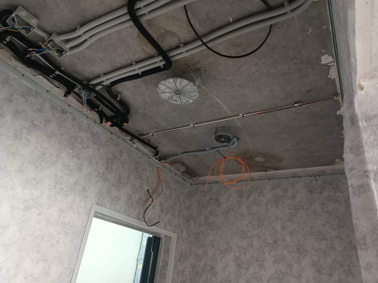 Ремонт дома, квартиры/Муж на час/Мастер на час/Мастер на все руки во Владивостоке